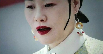 如懿传米老鼠耳环图片解释是什么？插图3