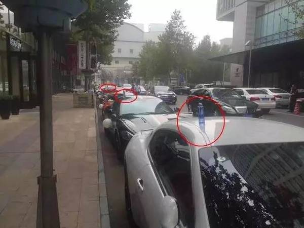 车顶放瓶水意思是什么？插图